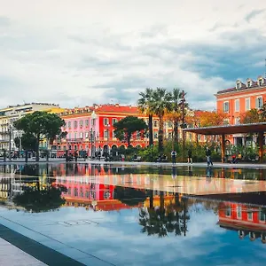  Apartment Riviera: Old Town Charm With Sea View Balcony