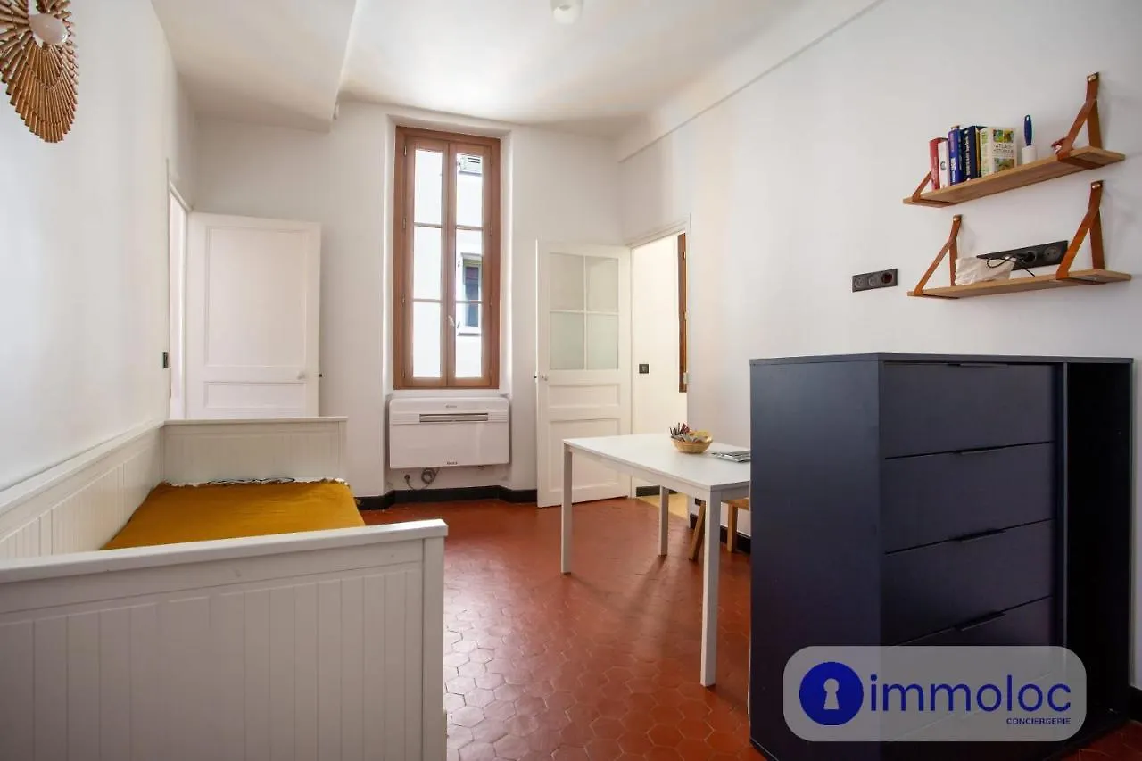 Air-Conditioned Apartment In The Heart Of Old Nice